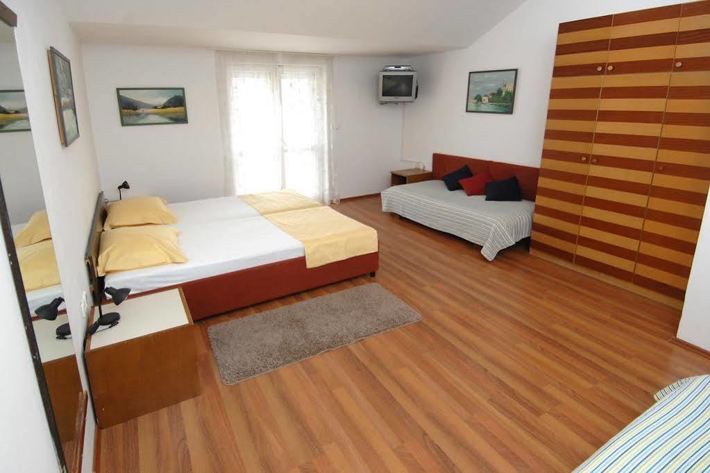 Guest house Konalic Mokosica