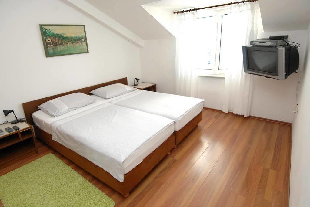 Konalic Guest house Mokosica